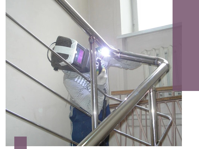 Монтаж перил и ограждений качественно в Чистополе