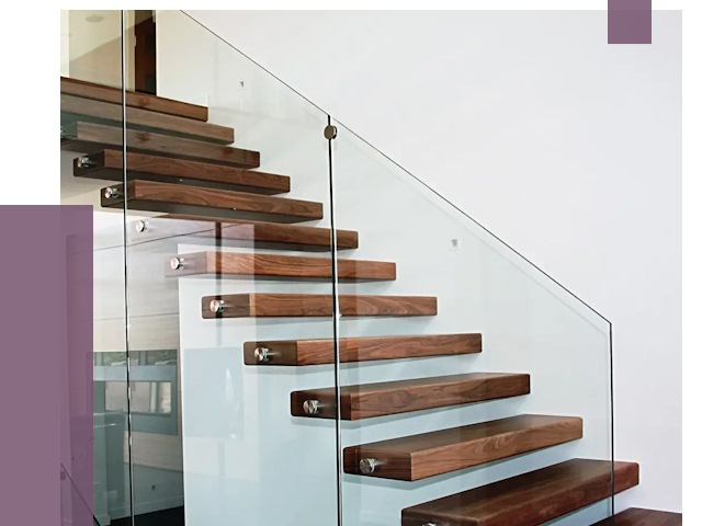 Стеклянные перила для лестницы в Чистополе от 14847 руб.