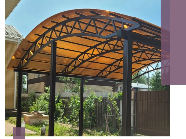 Изготовление навесов под ключ в Чистополе из качественных материалов